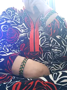 Snapshot of Kavya_XX chatting on February 13, 10:34 am Kavya XX online show from February 13, 10:34 am