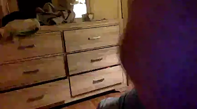 Snapshot of blakeypoo83 chatting on March 18, 3:53 am blakeypoo83 online show from March 18, 3:53 am