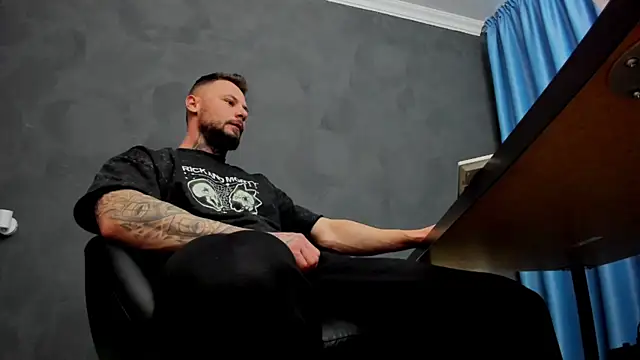BrianHunts online show from January 7, 9:07 am