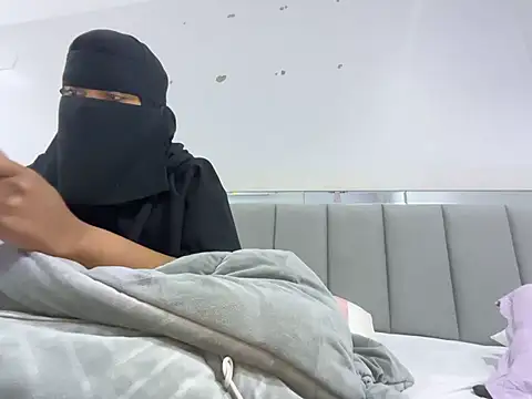 Submissive Arab online show from February 12, 5:05 pm