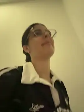  Niah  online show from January 6, 8:34 pm