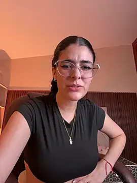  Niah  online show from February 19, 8:49 pm