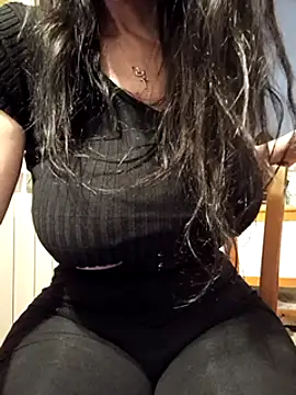 eva750 online show from March 19, 5:17 pm