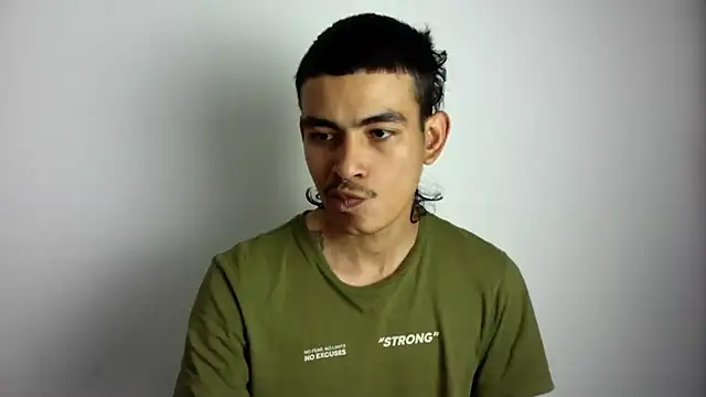 sorry-mom69 online show from September 23, 5:49 pm