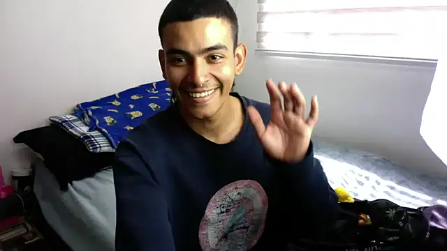 sorry-mom69 online show from November 3, 5:36 pm