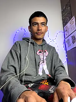 sorry-mom69 online show from December 5, 1:20 pm