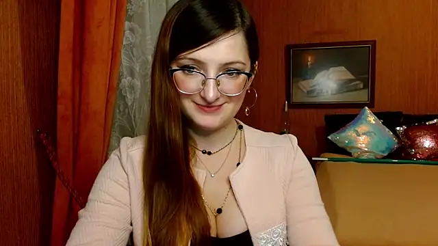 Arielsssplash online show from December 4, 5:55 pm