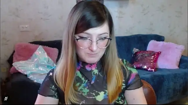 Arielsssplash online show from October 30, 8:05 am