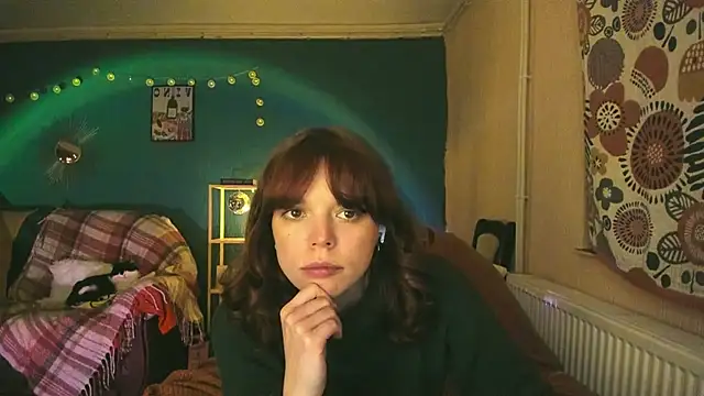 ClancyMorissey online show from February 28, 8:28 pm