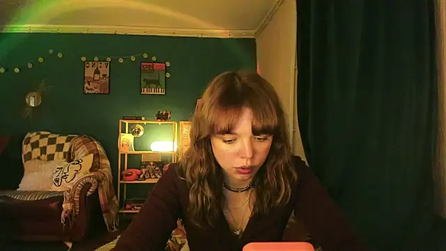 ClancyMorissey online show from October 1, 6:14 pm