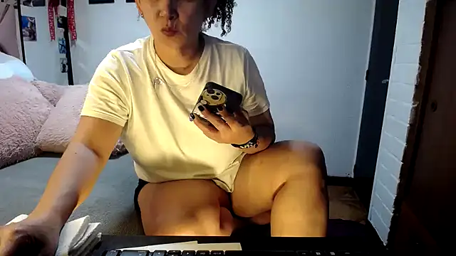 maturehoxx online show from October 25, 3:03 am