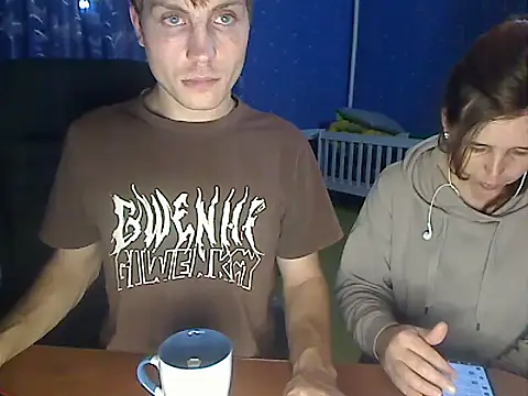 loveis007 online show from November 13, 10:30 pm