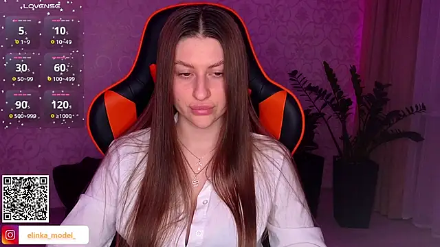 Snapshot of Elishka_ chatting on September 18, 5:59 pm Elishka  online show from September 18, 5:59 pm