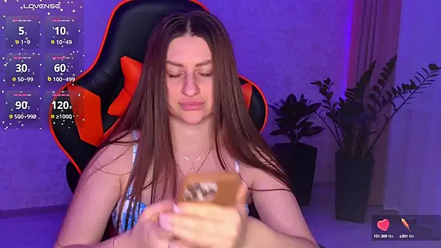 Snapshot of Elishka_ chatting on October 15, 5:35 pm Elishka  online show from October 15, 5:35 pm