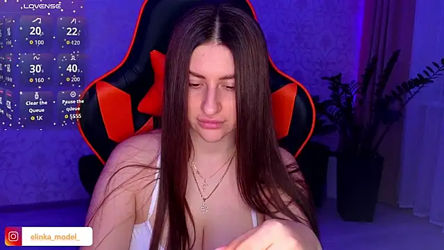 Snapshot of Elishka_ chatting on October 18, 5:57 pm Elishka  online show from October 18, 5:57 pm