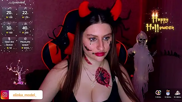 Snapshot of Elishka_ chatting on October 31, 8:21 pm Elishka  online show from October 31, 8:21 pm