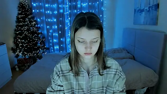 Snapshot of SoniNesti chatting on December 31, 12:46 pm SoniNesti online show from December 31, 12:46 pm