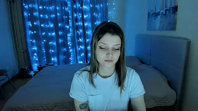 Snapshot of SoniNesti chatting on January 22, 2:14 pm SoniNesti online show from January 22, 2:14 pm