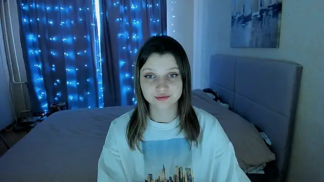 Snapshot of SoniNesti chatting on February 15, 11:50 am SoniNesti online show from February 15, 11:50 am