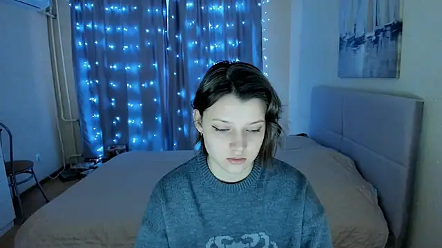 Snapshot of SoniNesti chatting on February 18, 11:11 am SoniNesti online show from February 18, 11:11 am