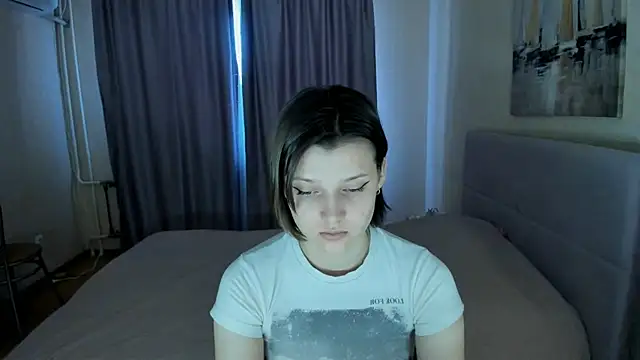 Snapshot of SoniNesti chatting on February 21, 11:55 am SoniNesti online show from February 21, 11:55 am