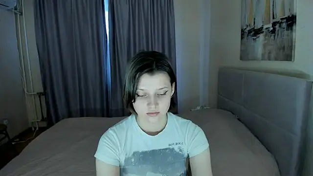 Snapshot of SoniNesti chatting on February 21, 2:59 pm SoniNesti online show from February 21, 2:59 pm