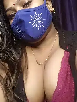 cutee  crazy online show from December 13, 7:10 pm