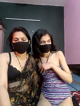 cutee  crazy online show from February 8, 12:19 pm