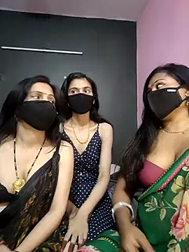 cutee  crazy online show from February 24, 2:15 pm