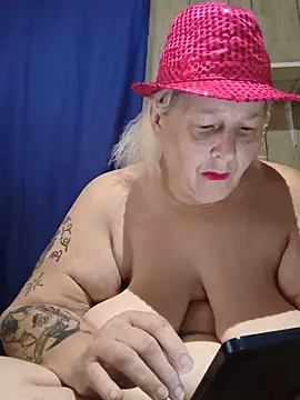 DavisDesires online show from June 16, 12:19 pm