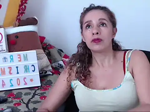 perlahotboobs online show from December 25, 8:39 pm