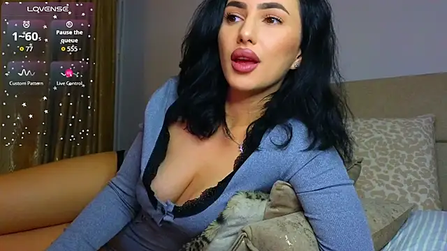 BbyKristy online show from February 5, 5:45 am