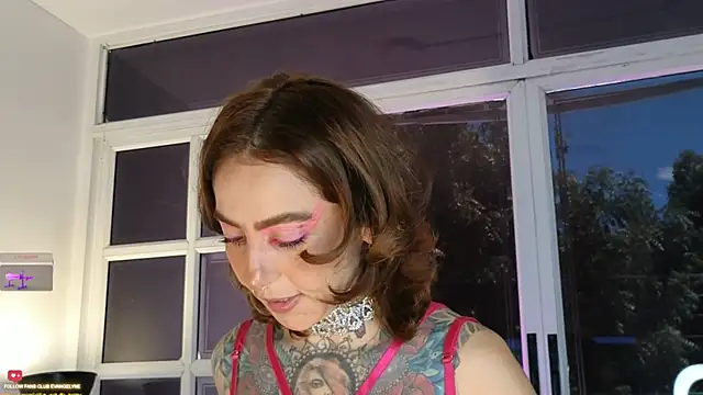 Evangelyne 1 online show from September 21, 3:46 pm