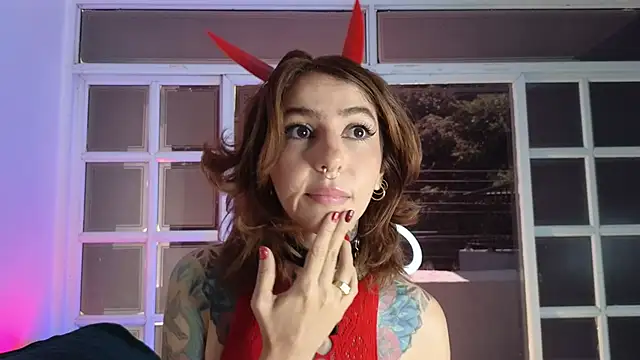 Evangelyne 1 online show from October 9, 3:54 pm