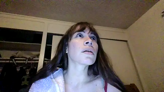 petitedoll29 online show from December 21, 1:26 am