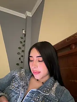 isabella jade online show from September 23, 1:25 pm