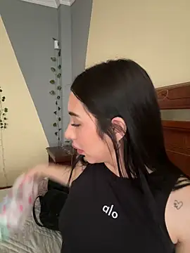 isabella jade online show from October 21, 1:12 pm