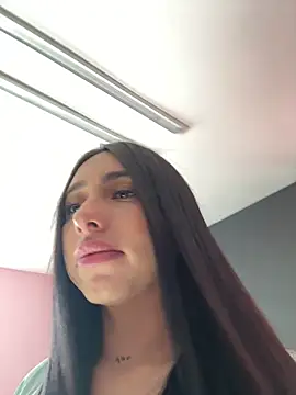 isabella jade online show from October 25, 1:40 pm