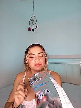 ASHLEY BLAIR online show from January 14, 9:20 pm