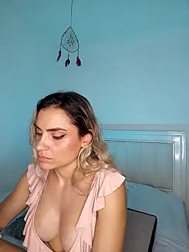 ASHLEY BLAIR online show from March 8, 11:28 pm