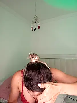 ASHLEY BLAIR online show from May 5, 9:01 pm