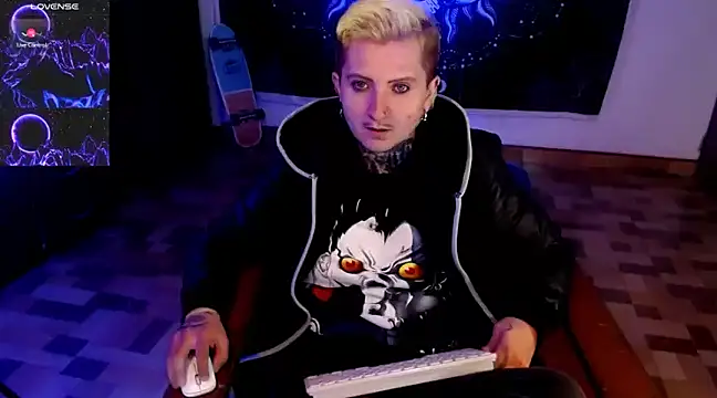 Marieblueeyes online show from January 7, 1:38 am