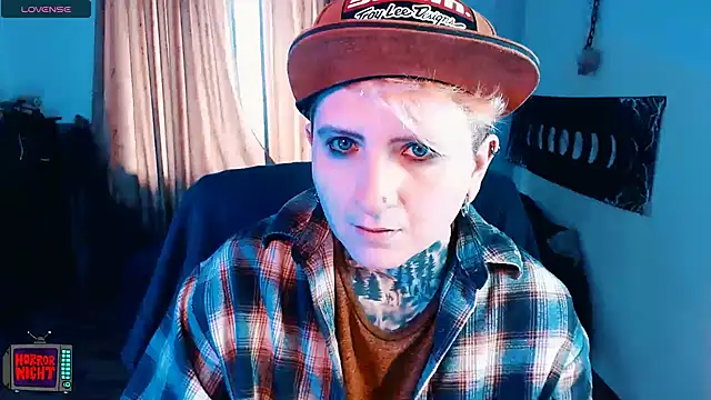 Marieblueeyes online show from December 16, 9:31 pm