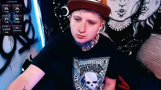 Marieblueeyes online show from May 16, 7:01 pm