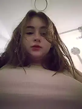 Snapshot of Yammy_Yumi chatting on March 8, 1:26 pm Yammy Yumi online show from March 8, 1:26 pm