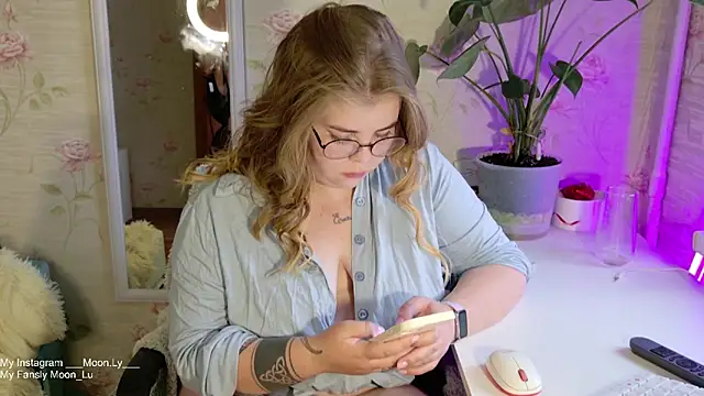 sinnamon  online show from September 26, 11:47 am