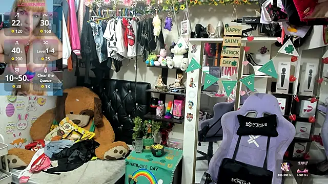 allsson queen online show from March 18, 4:15 am