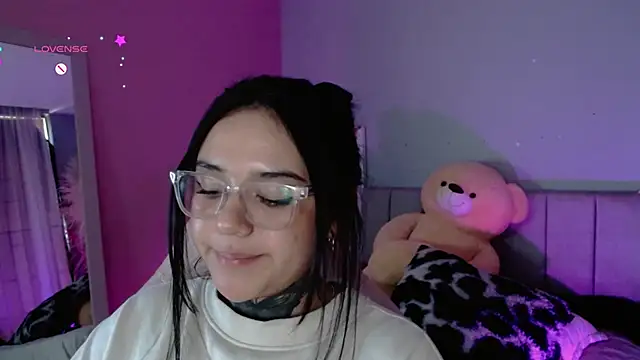 Snapshot of kim_blake chatting on January 16, 4:39 pm kim blake online show from January 16, 4:39 pm