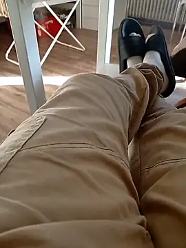 Snapshot of Nowy111 chatting on March 31, 4:18 pm Nowy111 online show from March 31, 4:18 pm