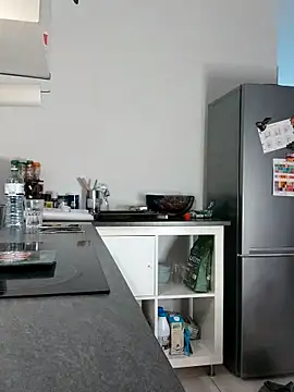 clara-francaise online show from September 18, 6:43 pm